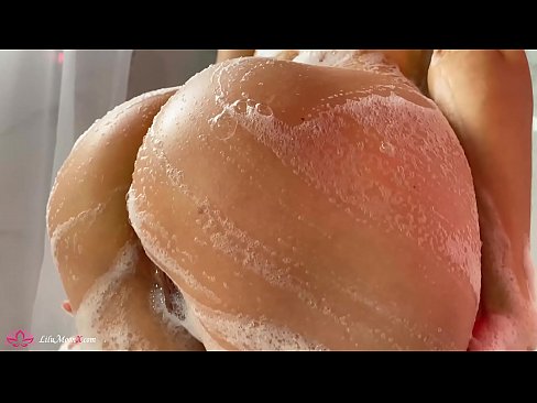 ❤️ Brunette Masturbates Pussy with Vibrator to Intense Orgasm in Shower Fucking video at us en-us.bsglass.ru ❌